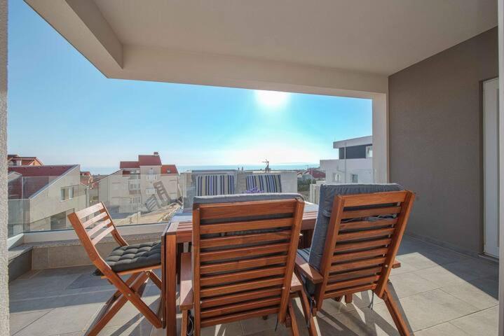 Blue Sky, Modern Sea View Apartment Novalja Exteriér fotografie